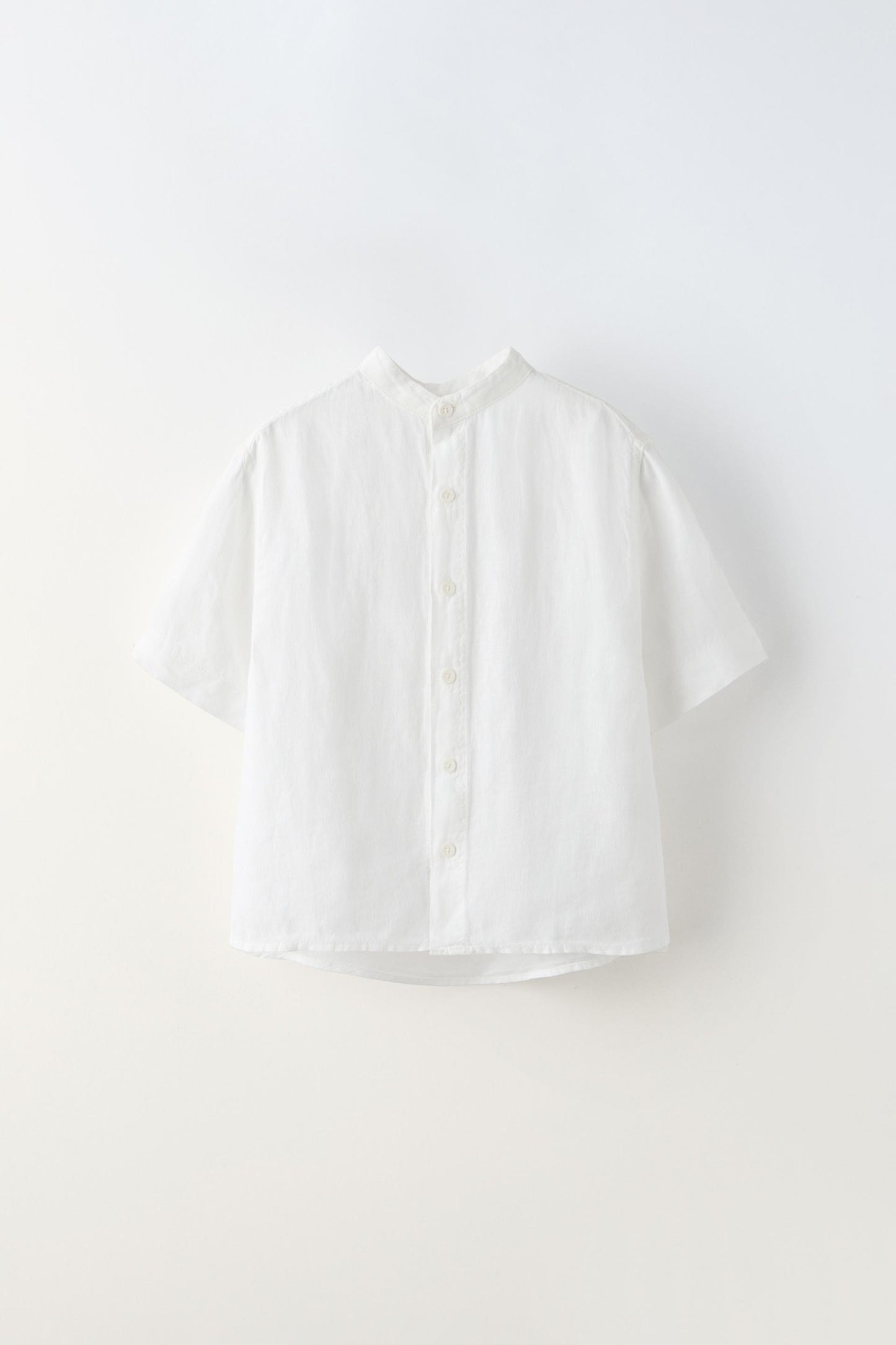 Camisa blanca de lino