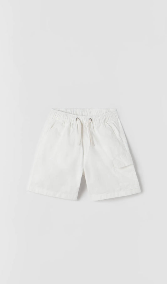 Short blanco