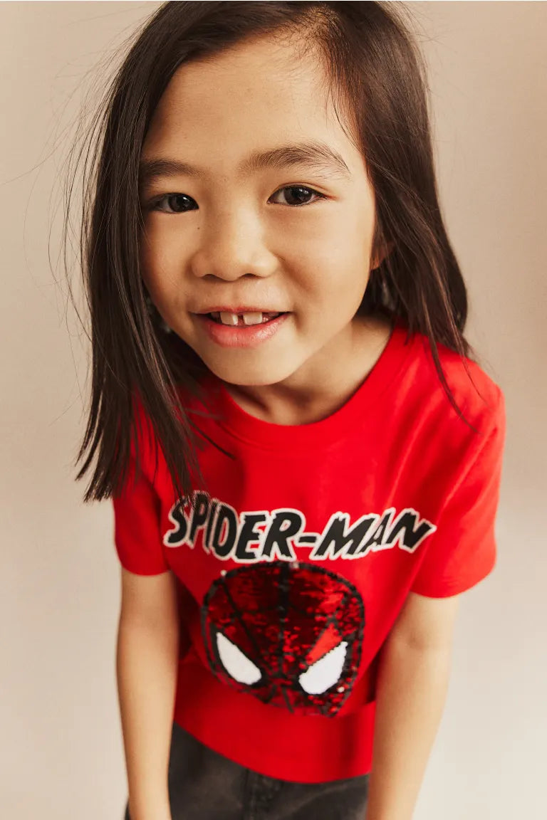 Polera spiderman con lentejuelas