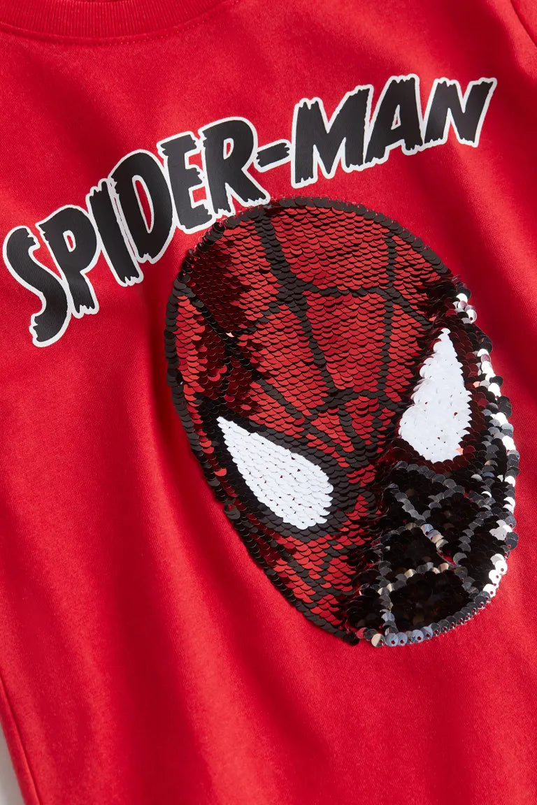 Polera spiderman con lentejuelas